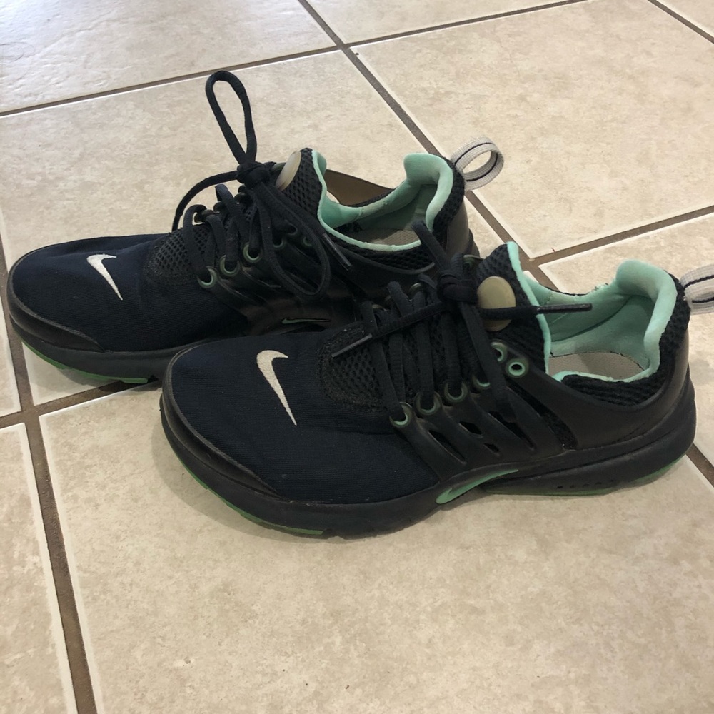 Nike Prestos
